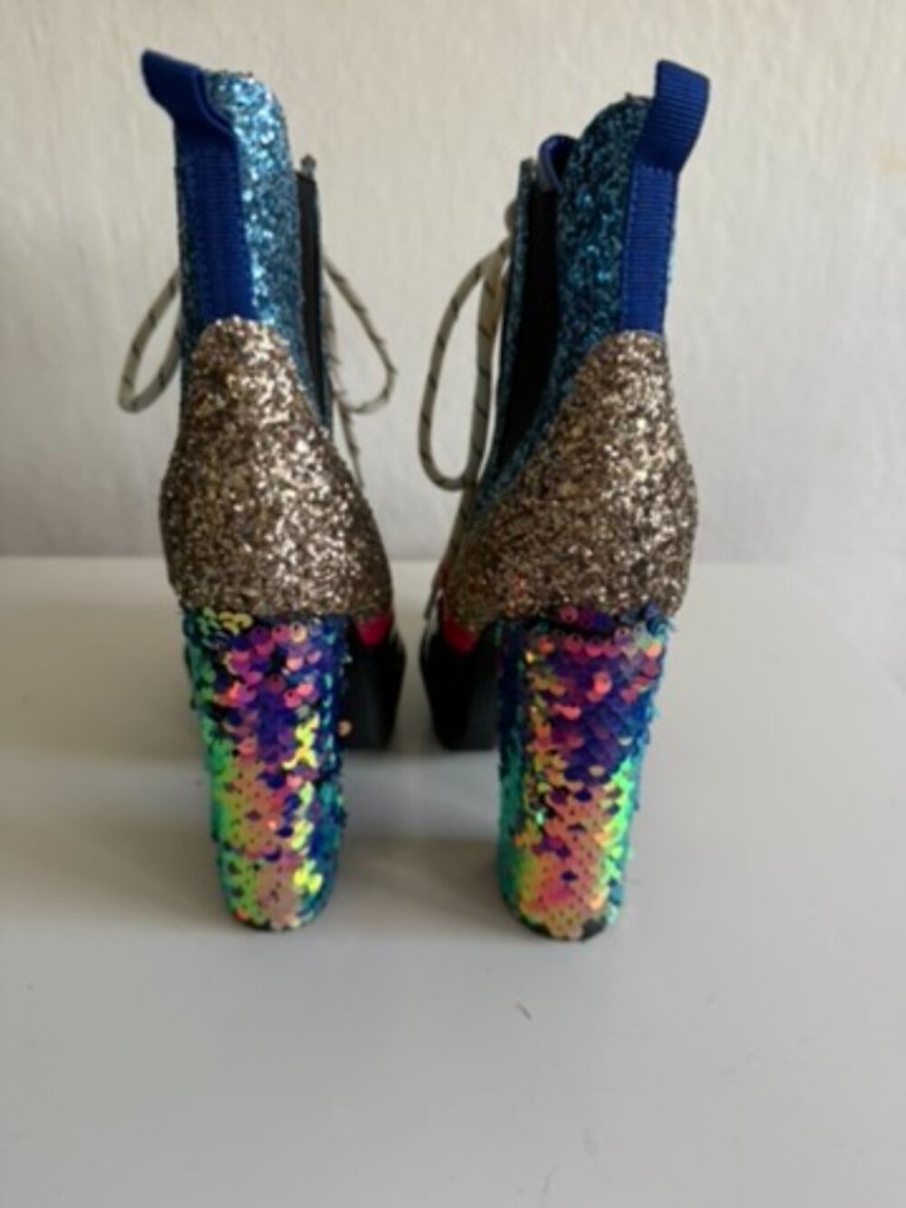 Cape Robbin Sequin Glitter Platform Boots, NWOT Size 6.5 - Picture 6 of 9